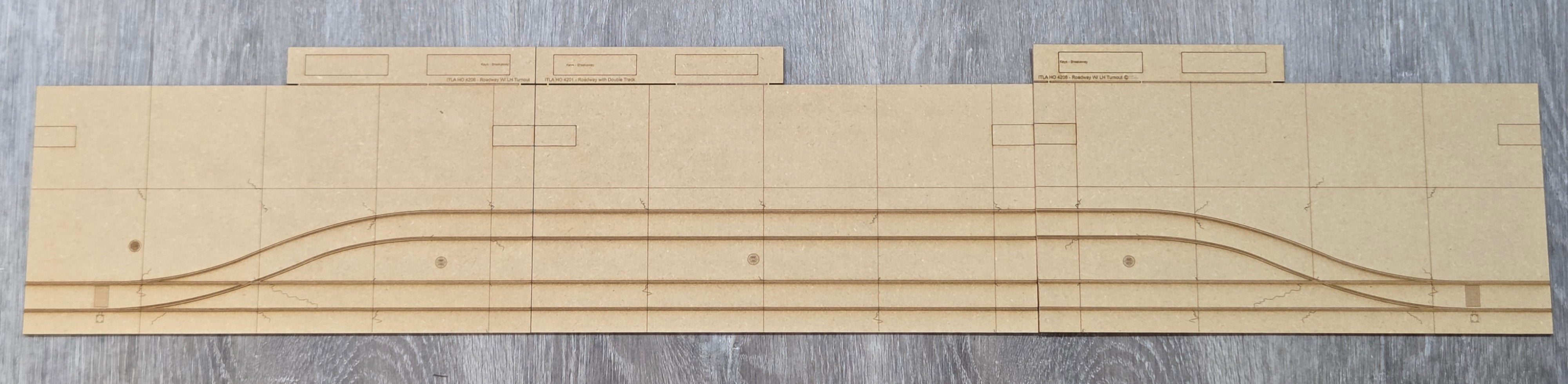 HO4206 - Street Display Base w/RH Turnout - ITLA