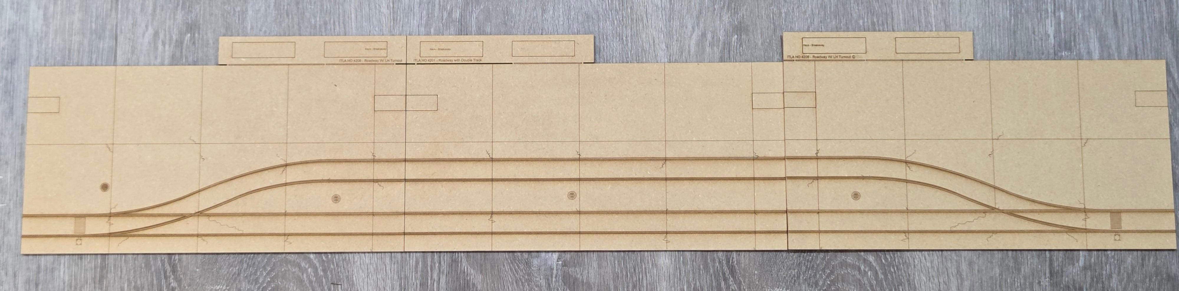 HO4201 - Street Display Base w/Double Track - ITLA