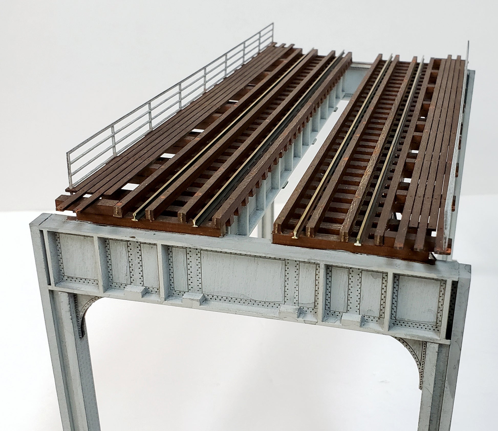 HO "New York" style - 2 Track Elevated "Starter" Kit - ITLA