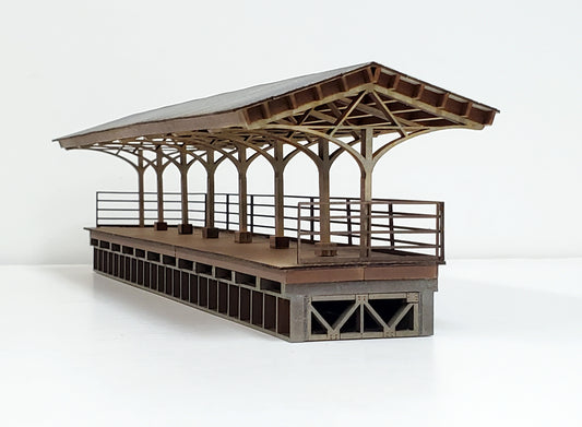HO/N - Elevated Gabled Roof Station Platform - ITLA