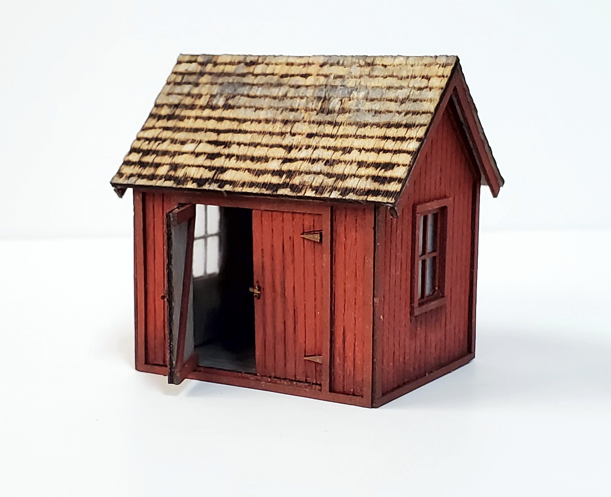 HO Line Side Tool Shed No.1 - ITLA