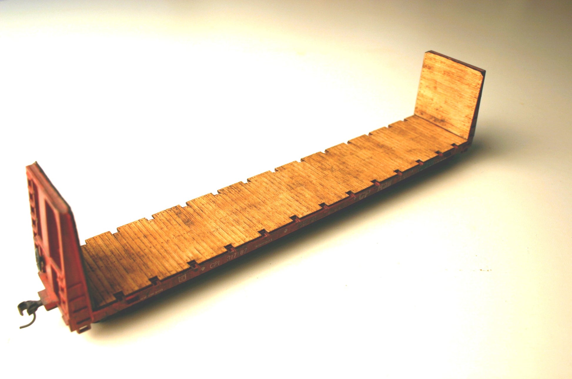 HO scale Athearn 60ft Bulkhead Flatcar deck - ITLA