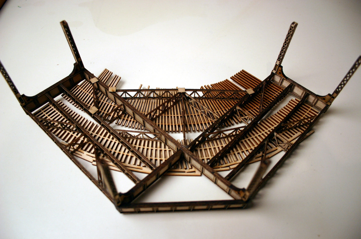 HO/N - 90 Degree Curved Structure Kit - ITLA