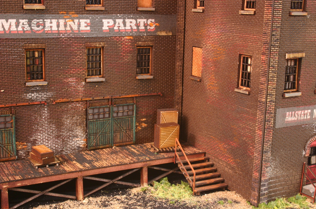 HO Loading Dock - ITLA