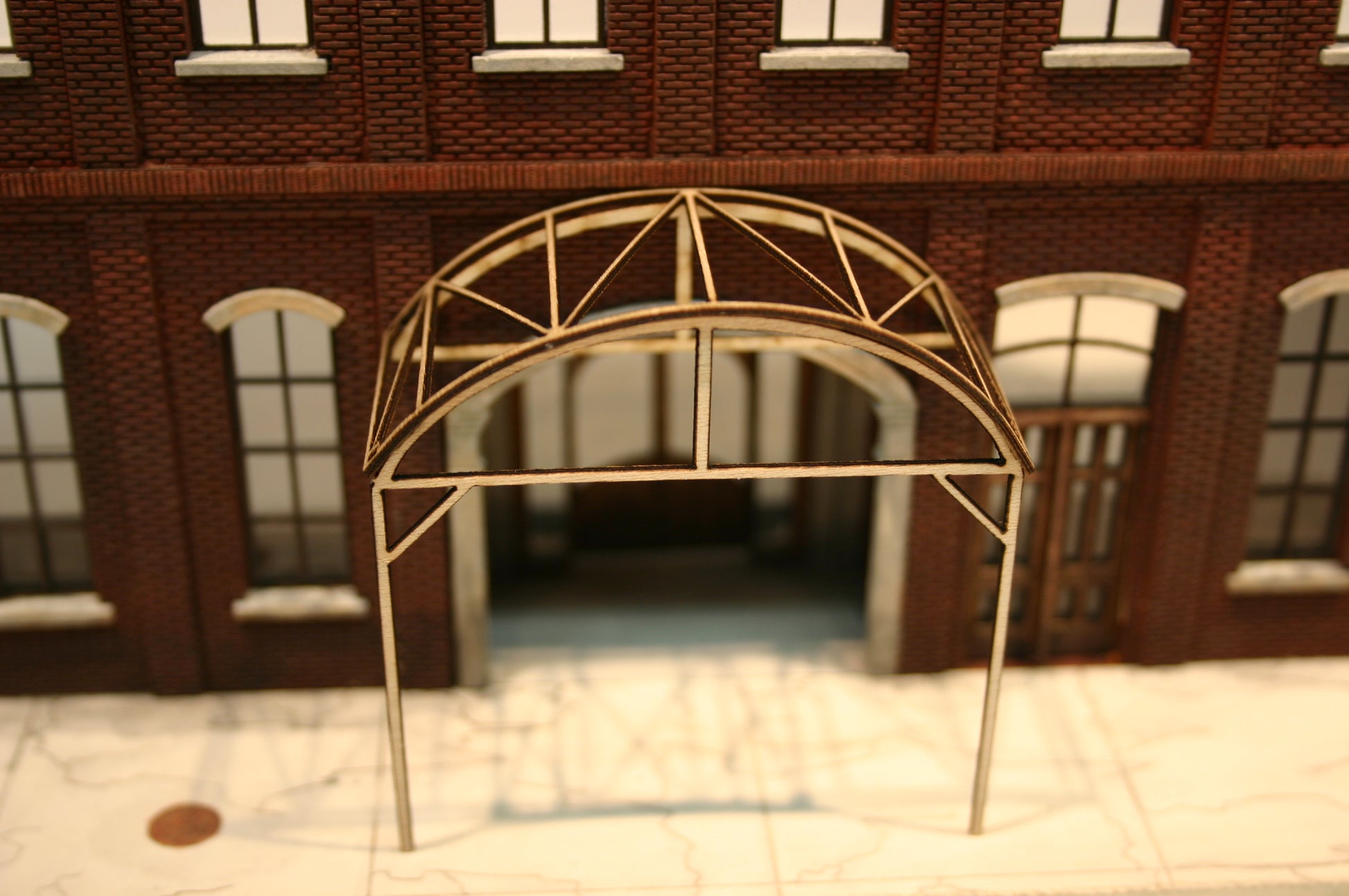 HO Scale Southside Hotel Kit - ITLA