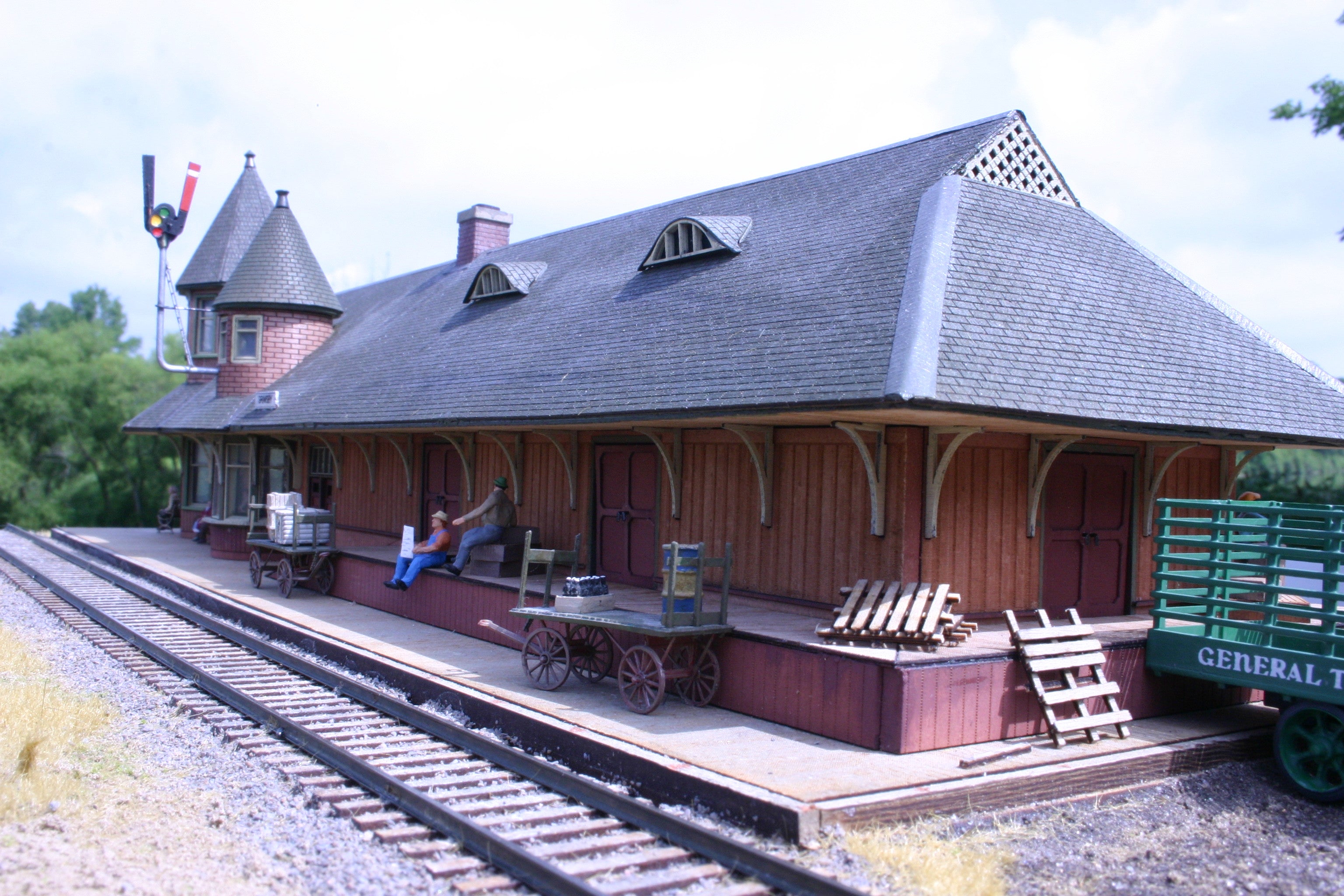HO Scale Grimsby Station Kit - ITLA